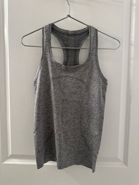 Lululemon Swiftly Tech Razerback Tank | Grey | 4